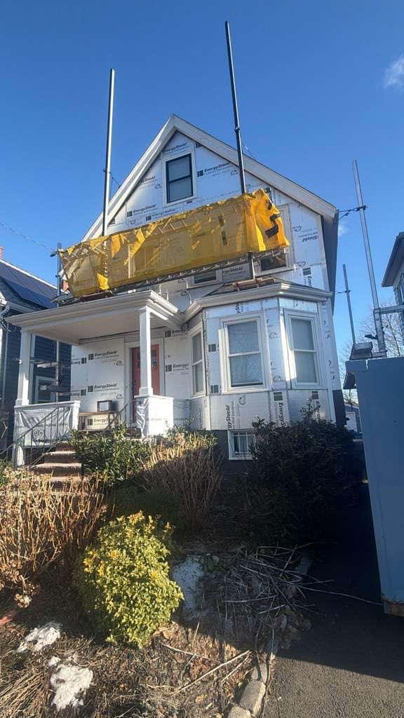7 Warning Signs Your Siding Needs Replacement
