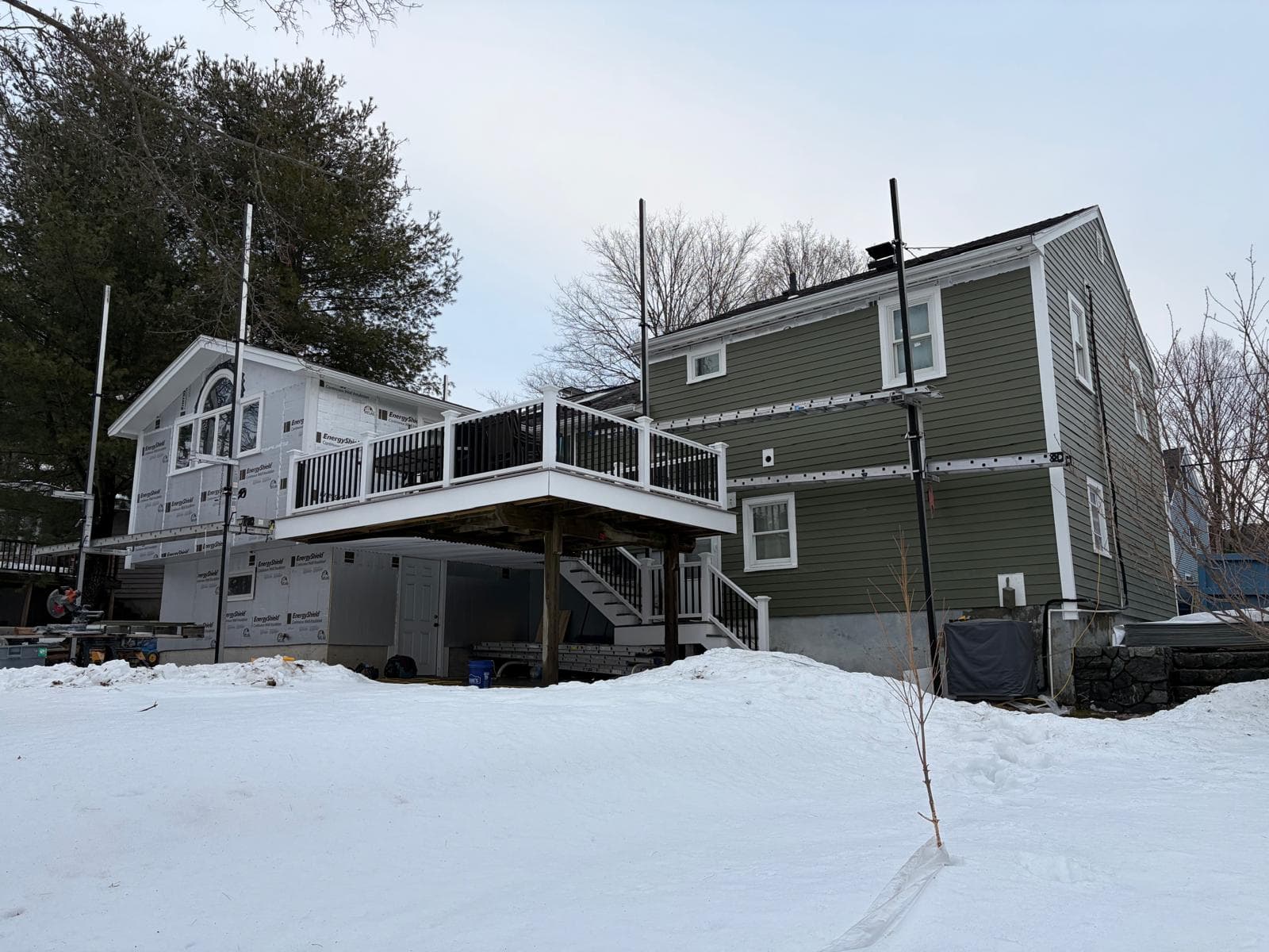 Green Siding & Deck Build – Massachusetts — photo 1